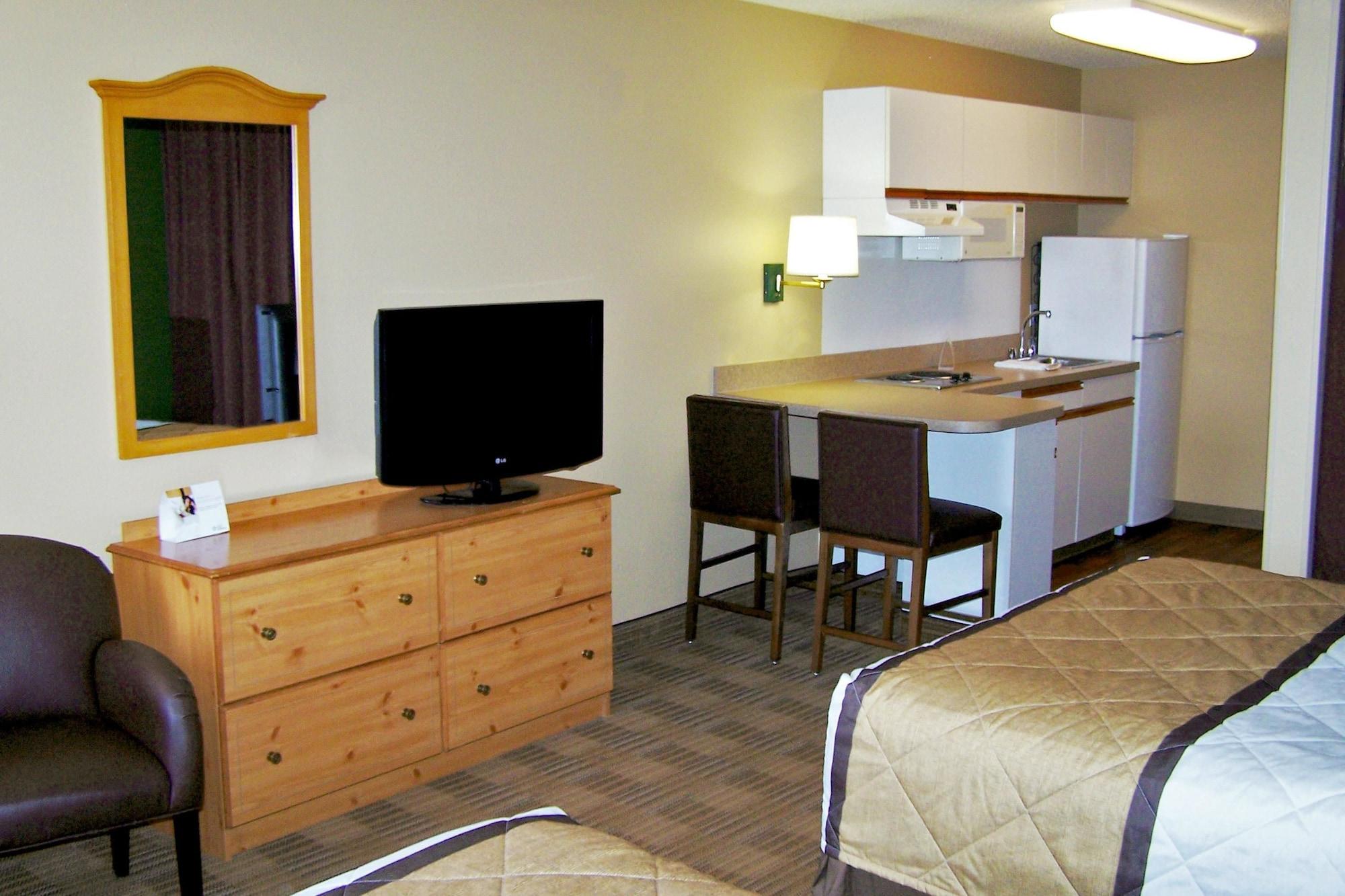 Extended Stay America Suites - Milwaukee - Брукфилд Экстерьер фото