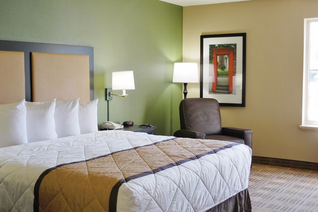 Extended Stay America Suites - Milwaukee - Брукфилд Экстерьер фото