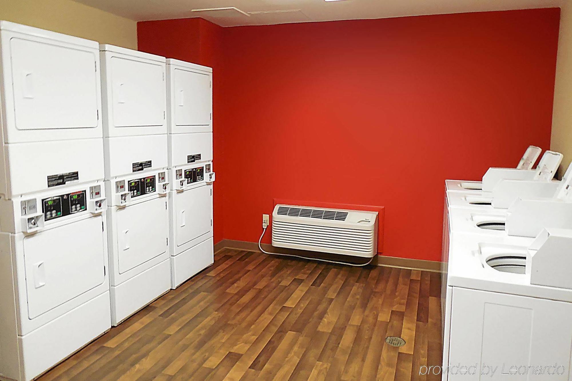 Extended Stay America Suites - Milwaukee - Брукфилд Экстерьер фото